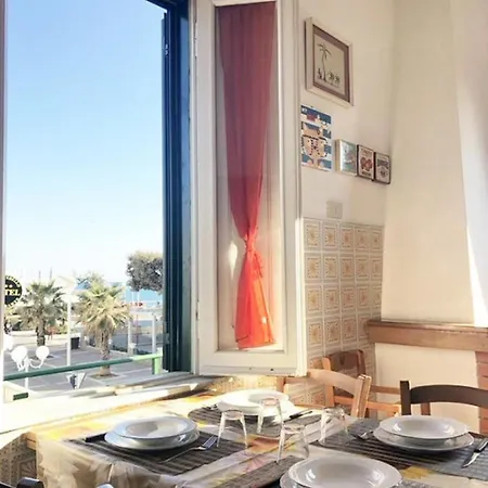 Villino Mirella A By Zoom In Earth Apartman